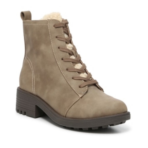 Life Stride Shoes - Life Stride Keegan Booties size 8